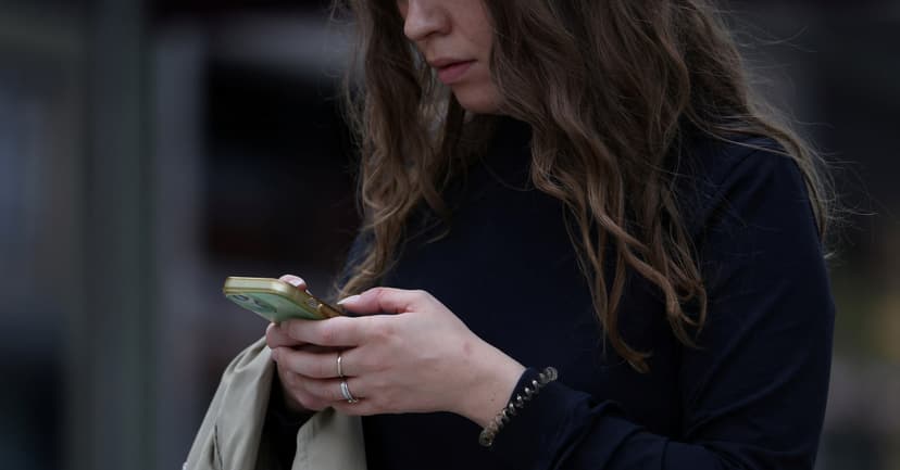 UK Tech Firms Face 48-Hour Takedown Ultimatum