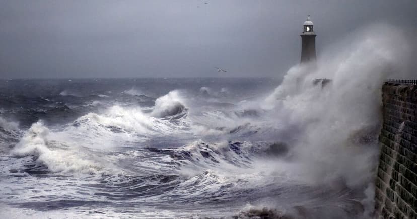 UK Braces for Rain, Snow Warnings