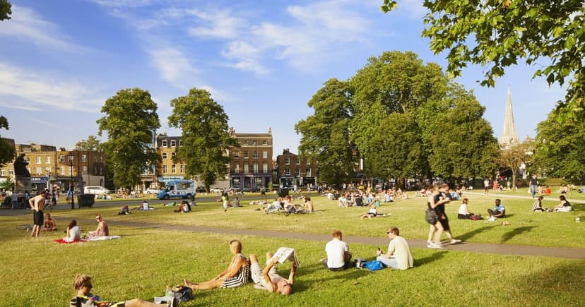 UK Braces for Warmest Day of 2026!