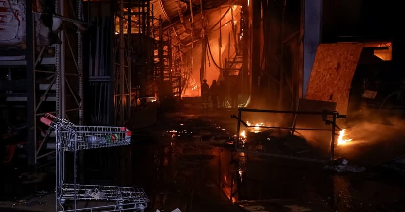 Kharkiv Hit: 2 Dead, 4 Hurt in Russian Strikes