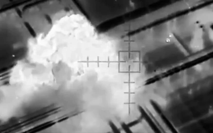 Sea Drones Target Russian Oil: English Channel Next?