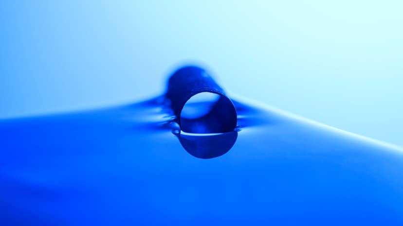 Unsinkable Aluminum: Micro-Etched Tubes Defy Water