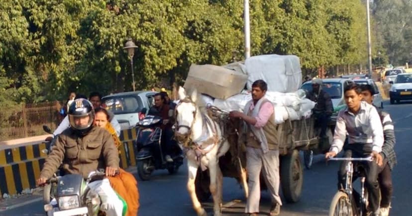 UP Police Nab 5 in Massive Cyber Fraud Ring