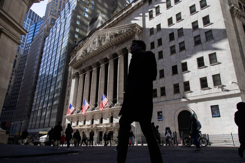 US Firms Chase Euros: Bond Sales Surge