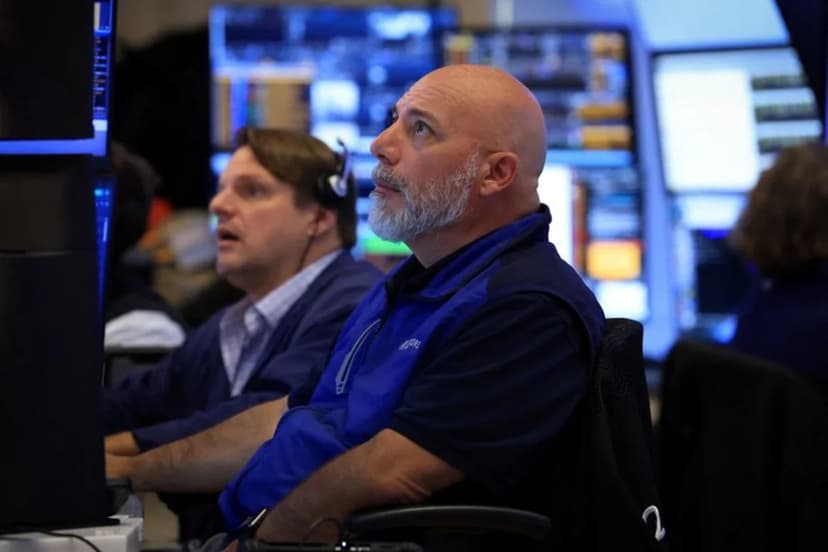 Market Eyes Jobs Data Amid Fed Rate Worries
