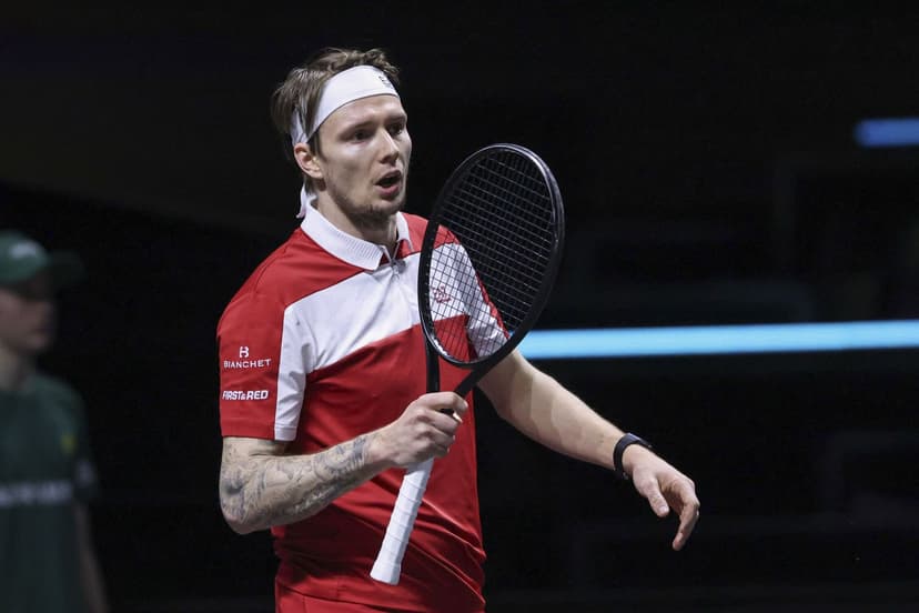 Wolf Leads Head-to-Head vs. Bublik at US Open