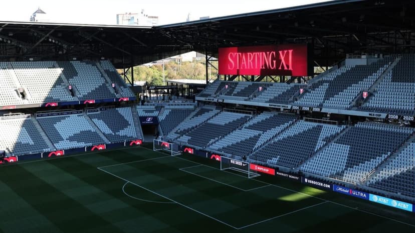 Season Defined: Crew and St. Louis Battle for Cup