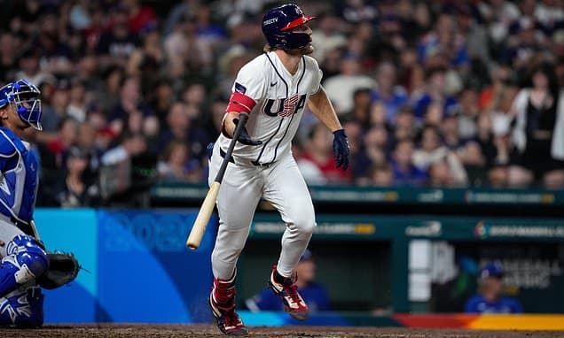 Henderson starts at third over Bregman in WBC Semis