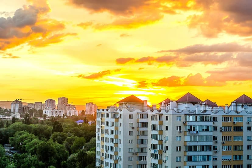 Winter's Gone: US Cities Face Record Heat