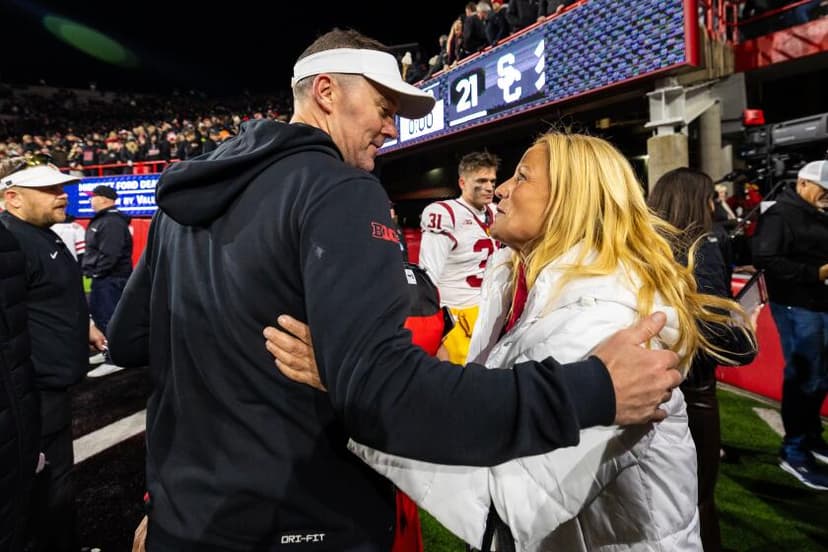 USC AD Tackles College Sports Chaos