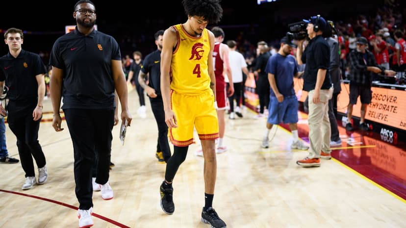 USC's Top Scorer Out After Mid-Game Exit