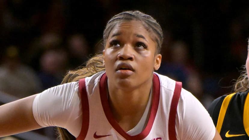 Dunn, Davidson Lead USC to Big Wins