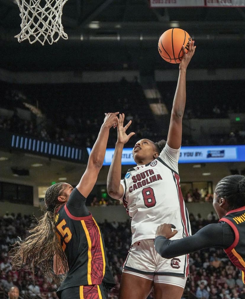 USC Women's Hoops Crushed by South Carolina