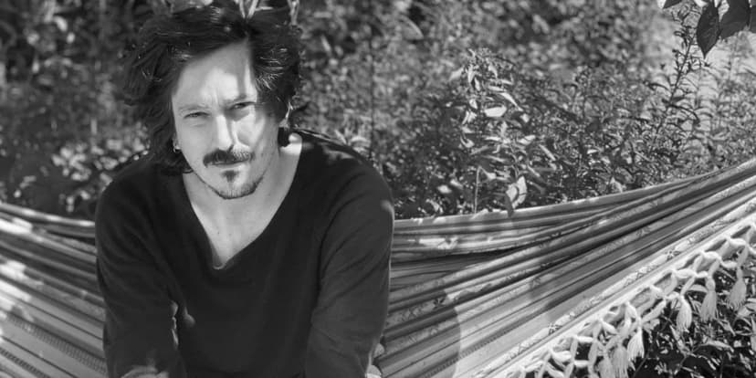 UTA Signs Colombian Film Sensation Simón Mesa Soto