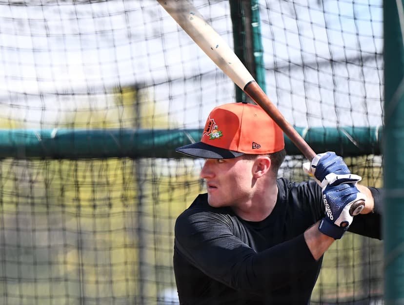 Verlander Sees Bregman in New Tigers Prospect