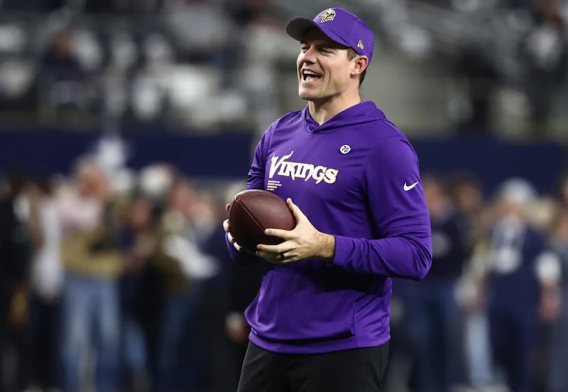 NFC North Shake-Up: Vikings Poised for Division Title?