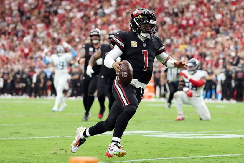 Vikings QB Room Heats Up: Murray, McCarthy Vie for Future