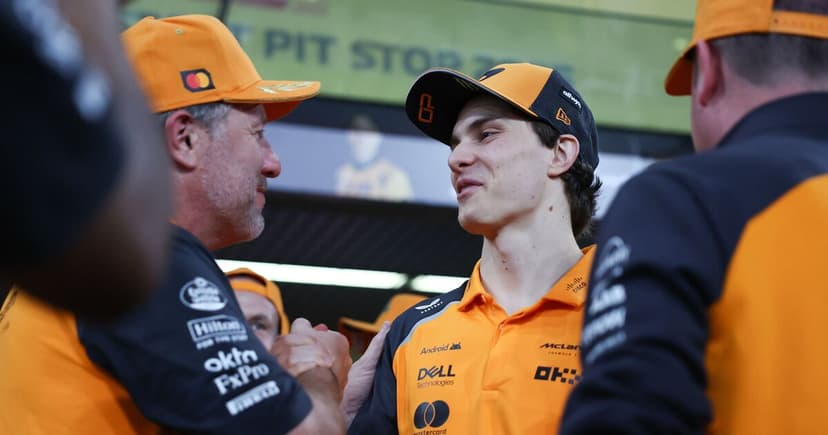 Villeneuve Slams McLaren CEO's Piastri Promise