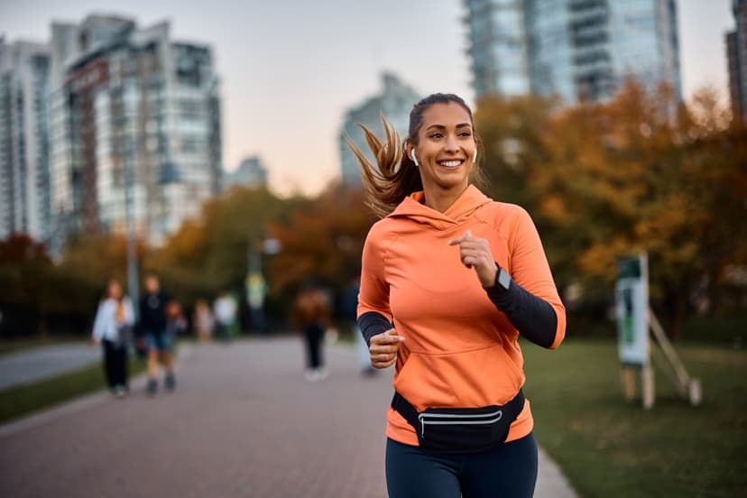 Runner's Water Bottle Hijacked Mid-Race!