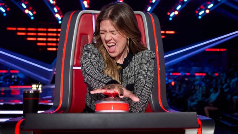 Queen Latifah & Riley Green Shine on The Voice Premiere