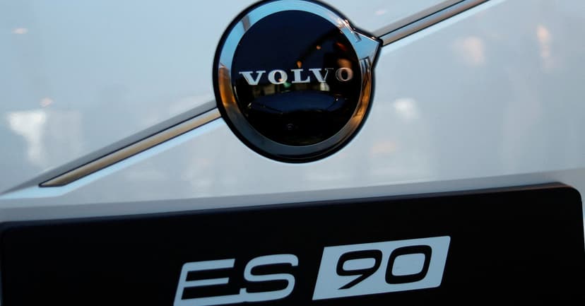Volvo Cars Secures U.S. Sales Despite China Tech Ban