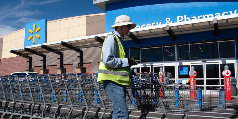 Walmart Boosts Health Benefits: Free Meds & New Parental Leave