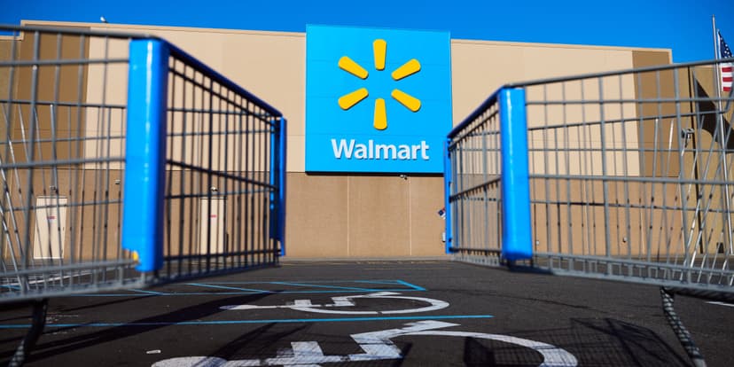 Walmart's Sales Growth Slows to 6-Year Low