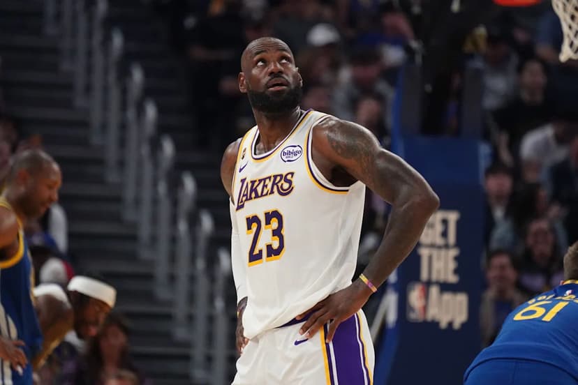 Warriors chase LeBron: Roster gap needs filling