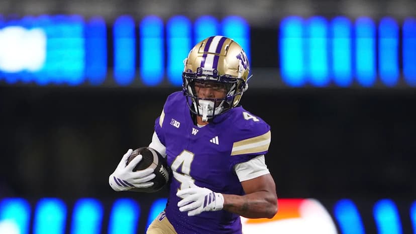 Husky RB Washington Out for Spring with Neck Injury