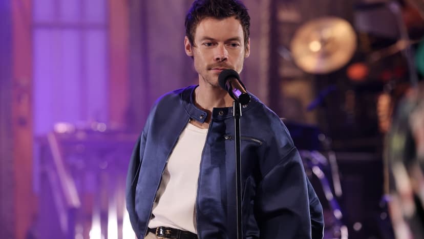 Harry Styles Hosts SNL: Your Free Viewing Guide