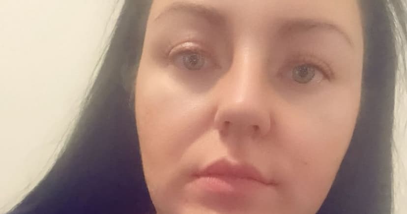 Woman's Tongue Turns Black After Weight-Loss Injections