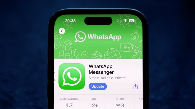 WhatsApp Lets New Members Read Old Chats