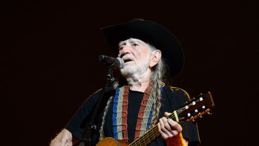 Willie Nelson & Bob Dylan: New Song Surprise!