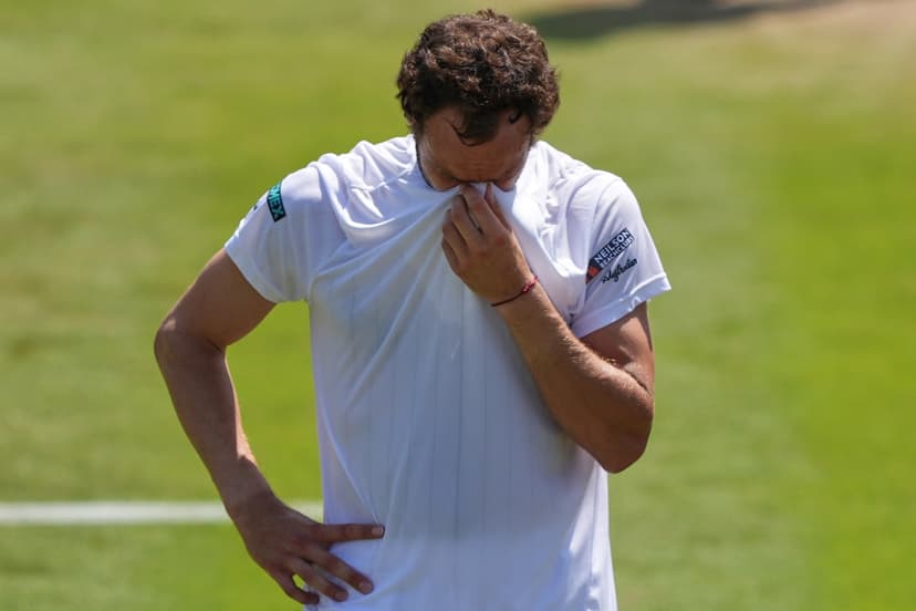Safiullin's Tears: Wimbledon Comeback Triumph