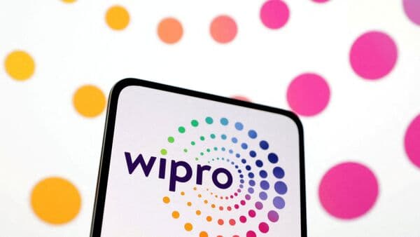 Wipro Shares Slip: Q1 Earnings and Outlook Key