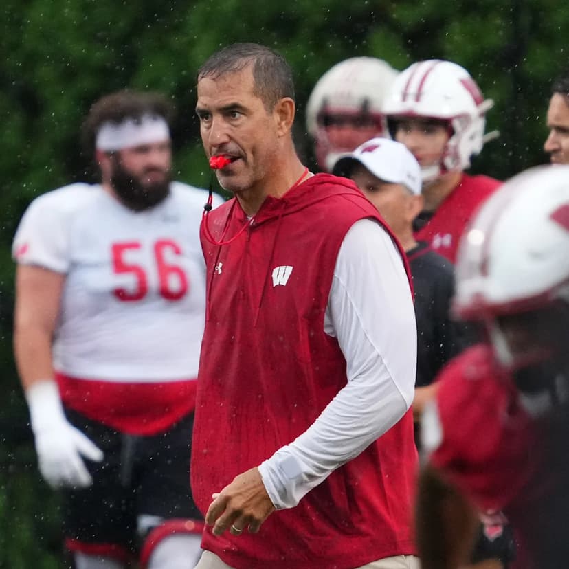 Badgers Land D2 OL Star for 2026