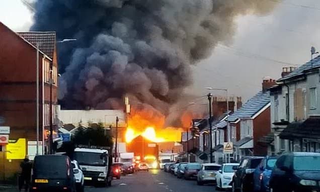 Wolverhampton Factory Fire: Major Toxic Incident Declared