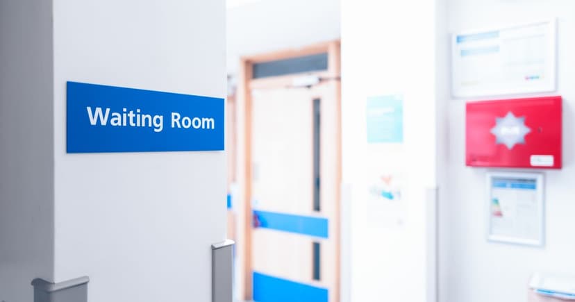 UK Woman Flies to China for Faster Medical Care