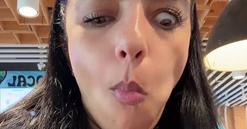 Jaw Movement Makes Eye Bulge: Woman Rejects Surgery