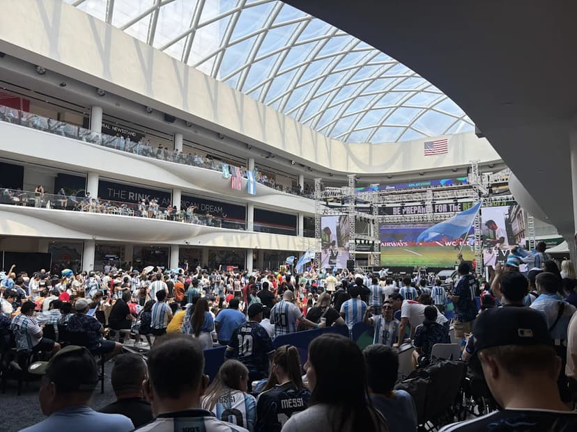 World Cup Fans Flock to American Dream Mall