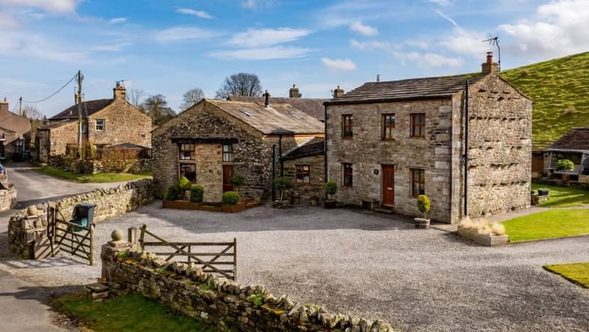 Live Wuthering Heights: Homes on Yorkshire Moors