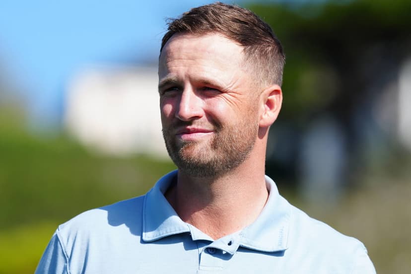 Golfer's Girlfriend Steps Into the Spotlight