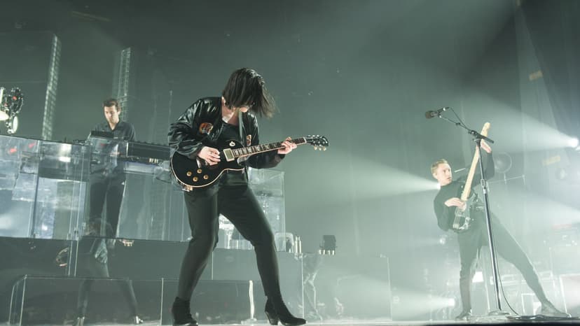 The xx Return: First Full Gig in 8 Years