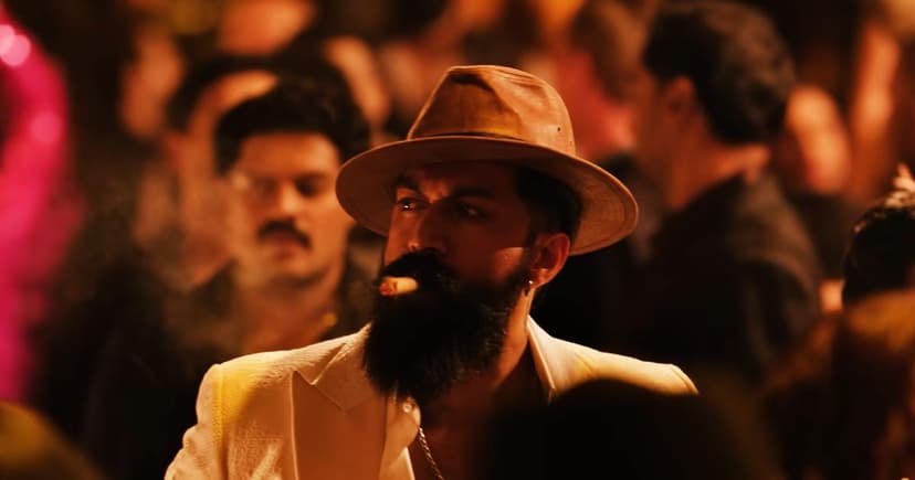 Yash's 'Toxic' Poster: Bloody Bathtub Tease!