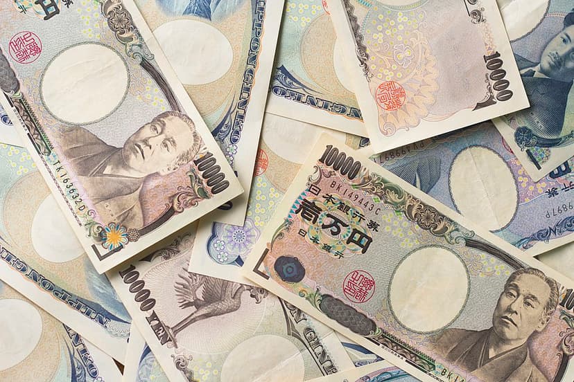 Yen Wobbles: BoJ Rate Hike Looms, But Will It Be Enough?