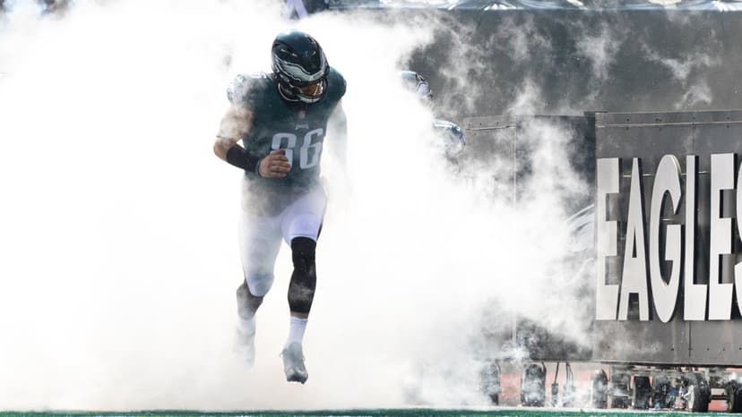 Ertz Returns: Eagles Tight End Back on Field After Injury