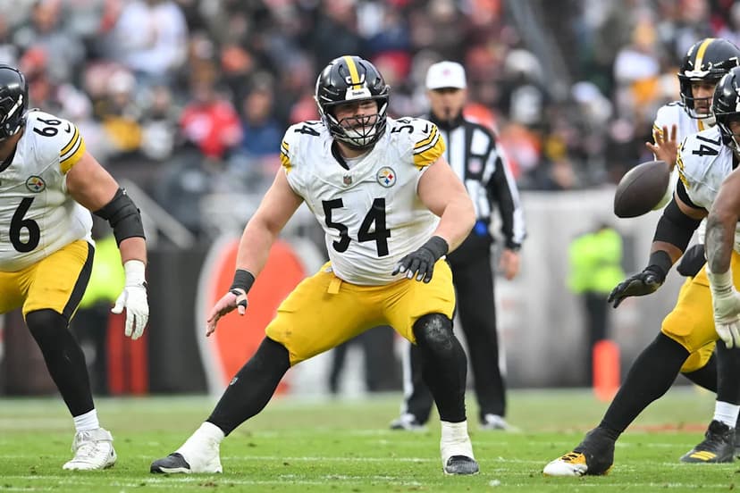 Steelers' Zach Frazier Snubbed in Top Lineman Ranking