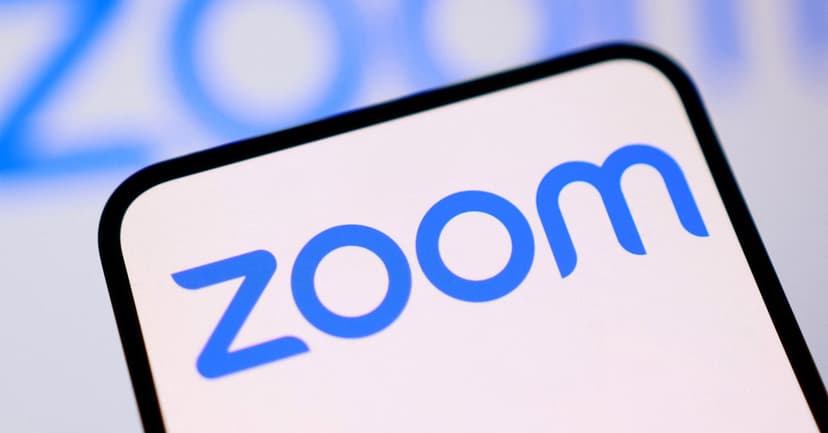 Zoom's Profit Outlook Trails Estimates Amid Fierce Competition